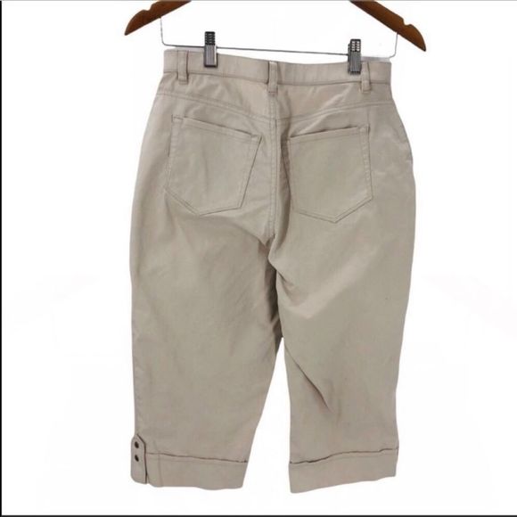 4/$45 NORTHERN REFLECTIONS | Khaki Beige Cuffed Shorts | 4 - Picture 2 of 6